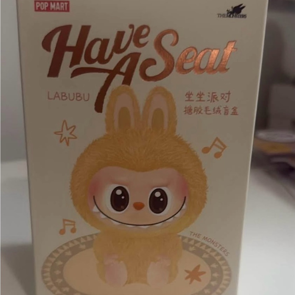 Pop Mart Labubu 'Have A Seat' Figure